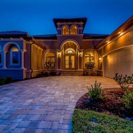 Villa Mayfair, Cape Coral